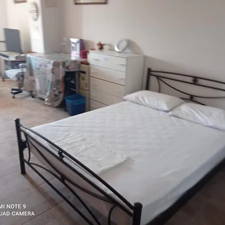 Aggelikis Cosy Shared House *