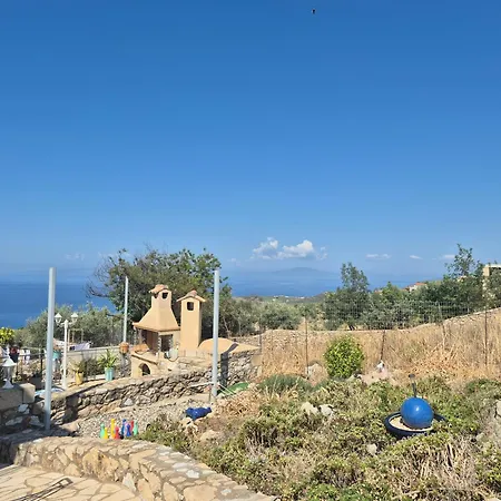 Aggelikis Cosy Shared House *