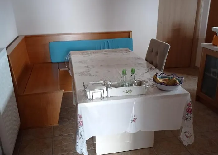 Aggelikis Cosy Shared House * Pírgosz