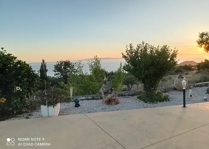 Aggelikis Cosy Shared House Homestay Pirgos (Mani)