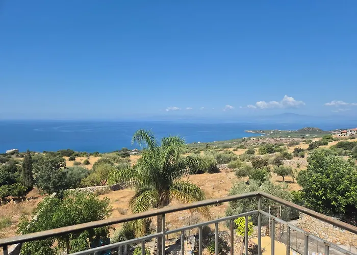 Aggelikis Cosy Shared House *